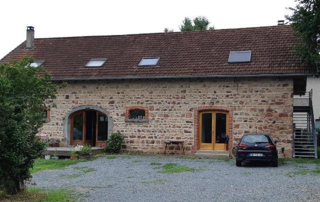 Chambre D Hote La Grange Pommiers-en-Forez Kültér fotó
